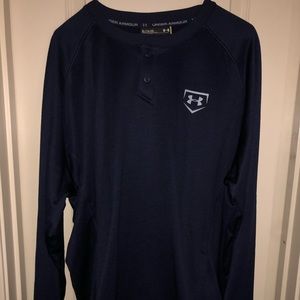 Navy Under Armour baseball pull over